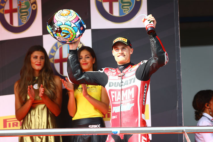 Nach 15 Jahren fuhr Ducati-Pilot Chaz Davies in Jerez erstmals auf das Podium