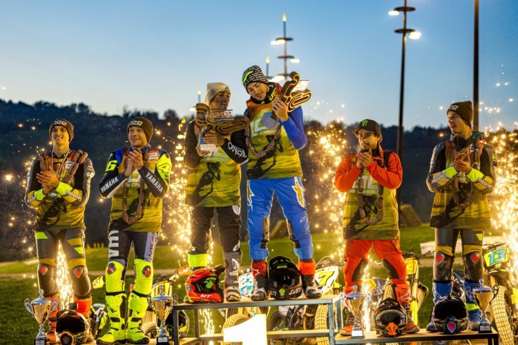 Lorenzo Baldassarri (mitte rechts) überzeugte beim Rossi-Event