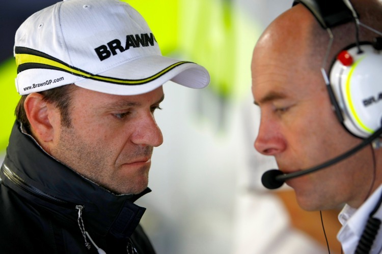 Barrichello mit Renningenieur Jock Clear