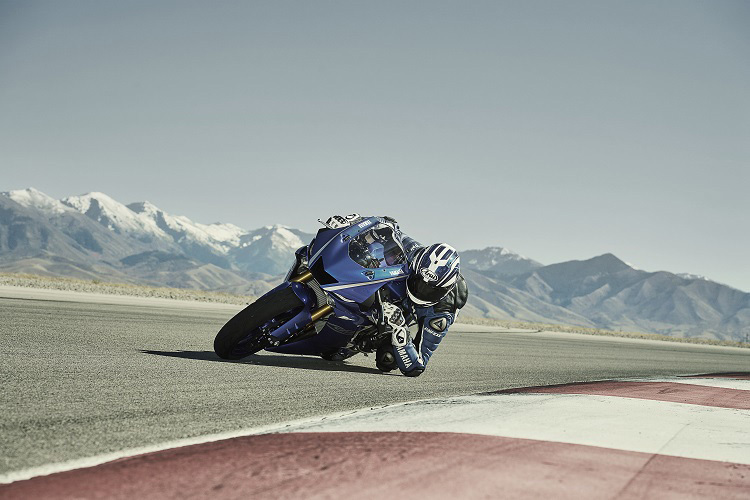 Yamaha R6 – für die Rennstrecke gebaut