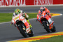 Andrea Iannone hier noch  vor Werkspilot Andrea Dovizioso