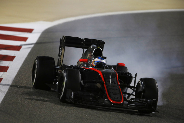 Fernando Alonso und der MP4-30 sind noch keine Freunde
