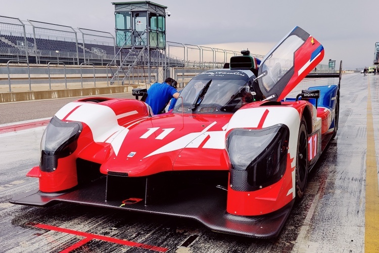 Der Isotta Fraschini Tipo 6 LMH Competizione in der Boxengasse