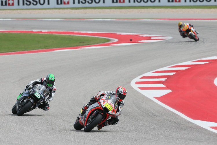 Alvaró Bautista in Austin vor Eugene Laverty