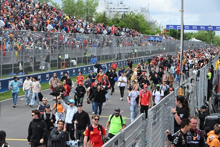 Fans auf dem Circuit Gilles Villeneuve