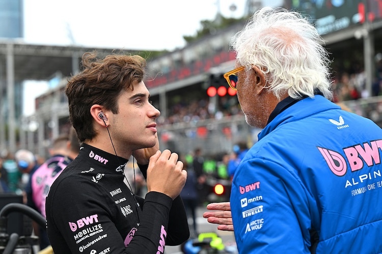 Franco Colapinto und Flavio Briatore