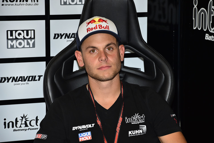 Sandro Cortese: Mike Webb hob warnend den Zeigefinger