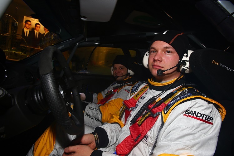 Jari Huttunen im Cup-Opel Adam