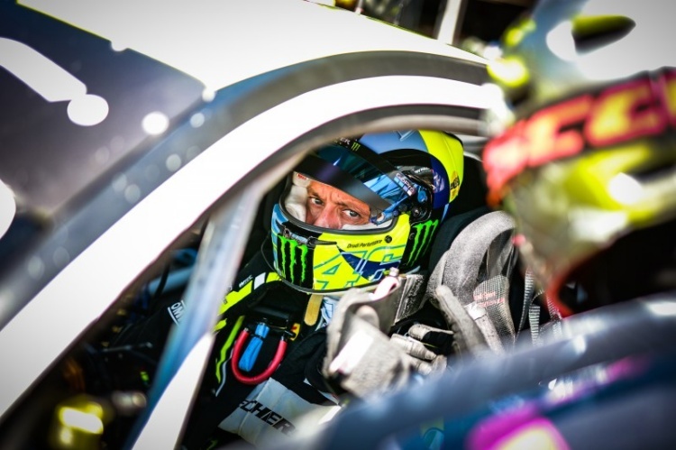 Valentino Rossi im Cockpit des Audi R8 LMS GT3 evo II