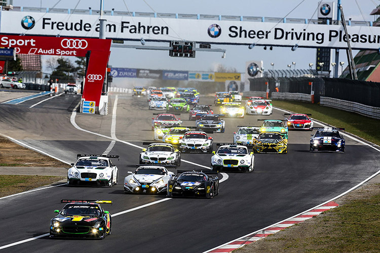 Beim 24h-Qualirennen wird es wieder spannende Kämpfe um den nächsten Sieg auf der Nürburgring-Nordschleife geben.