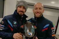 Ein BMW-Kotflügel steht zur Auktion