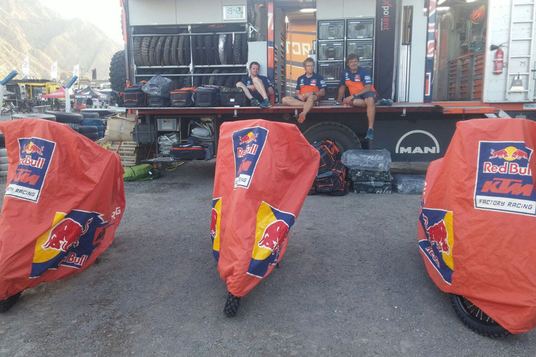 Das Red Bull-KTM-Werksteam hat alles im Griff