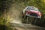Kris Meeke führt in Finnland souverän