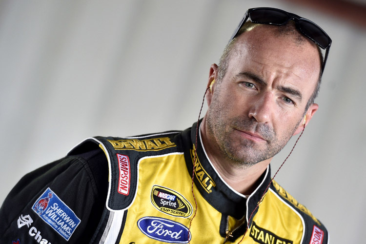 Marcos Ambrose: «ch bin einfach überzeugt, dass es für mich und meine Familie richtig ist, wenn ich meine Karriere in der USA beende und dass es ein grossartiger Zeitpunkt ist, um mit meiner Familie nach Australien zurückzukehren»