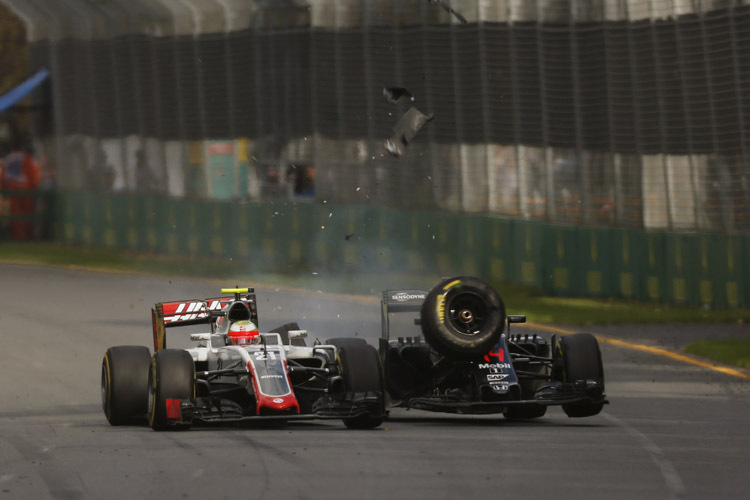 Esteban Gutiérrez und Fernando Alonso sorgten für viel Aufregung und noch mehr Schrott