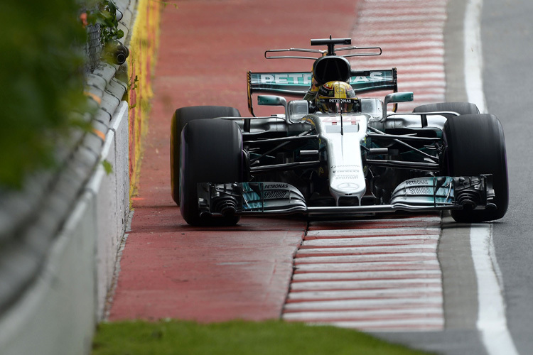 Lewis Hamilton auf dem Weg zur Pole