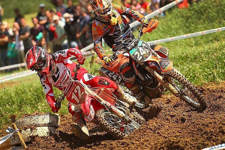 Tim Gajser (re.): In Aichwald noch im Kampf mit Gesamtleader Max Nagl (12), in Tensfeld ein Doppel-Nuller