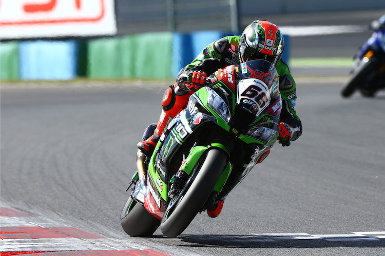 Tom Sykes glänzte im zweiten Qualifying mit der Bestzeit