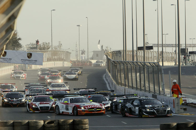 Wie ein GT-Weltcup aussehen könnte, zeigte die FIA GT-Series in Baku