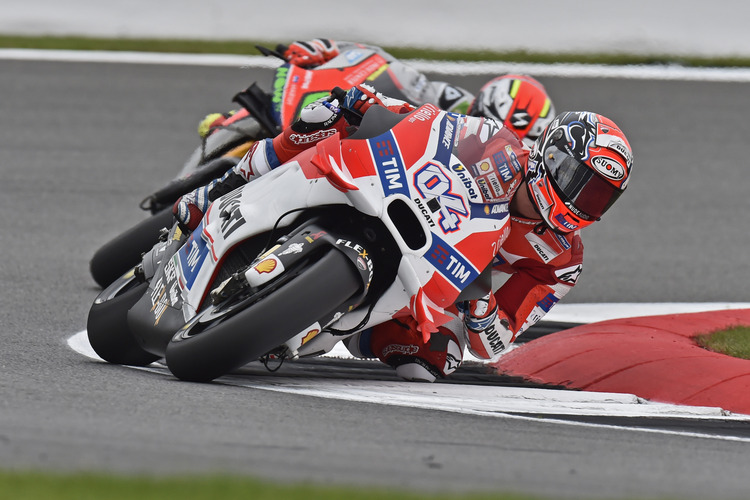 Andrea Dovizioso auf der Ducati Desmosedici GP