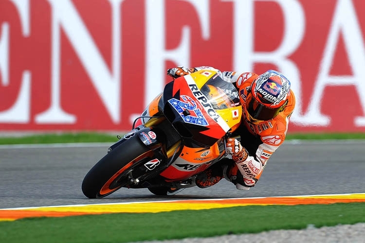 Casey Stoner ist in Valencia eine Klasse für sich