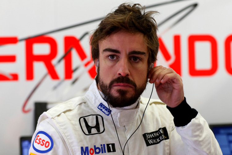 Fernando Alonso ist nicht amüsiert