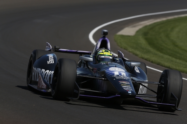 Tony Kanaan gewinnt zum ersten Mal in Indianapolis