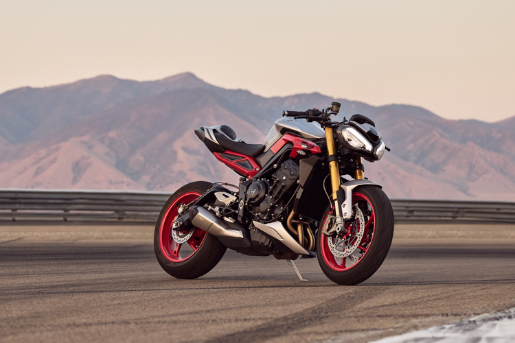 Street Triple 765 RX