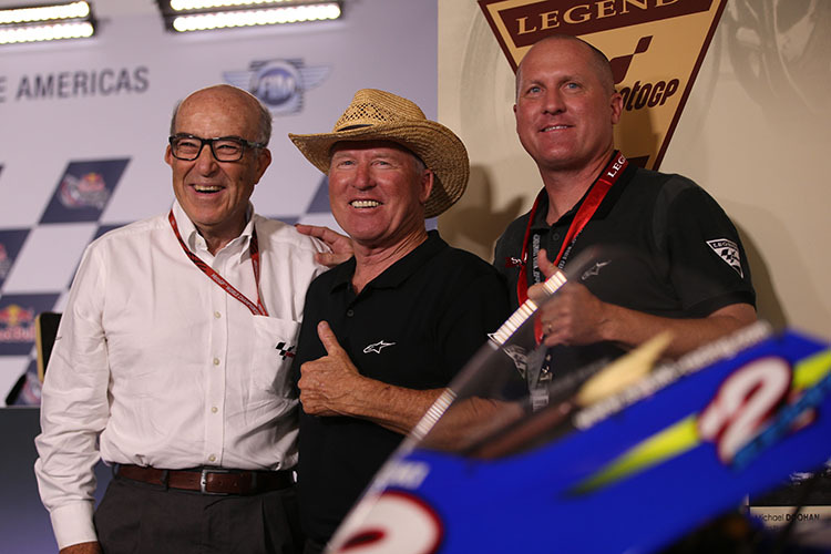 Dorna-CEO Carmelo Ezpeleta, Kenny Roberts und Kenny Roberts jr.