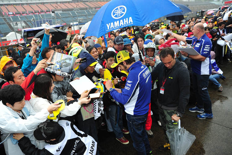 Rossi am Freitag in Motegi: Autogramme statt Rundendrehen