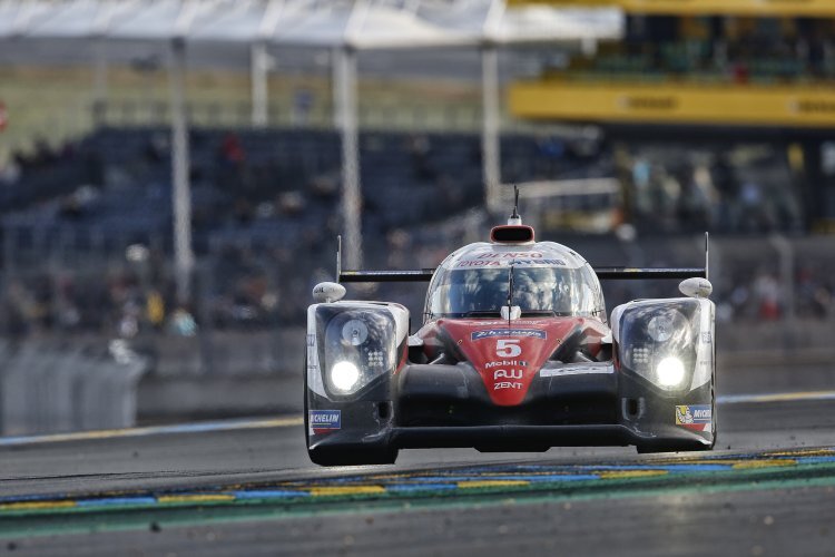 Knapp vorne: Der Toyota TS050 Hybrid von Davidson/Buemi/Nakajima