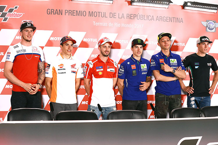 Bei den MotoGP-Pressekonferenzen werden nun auch Fragen der Fans gestellt