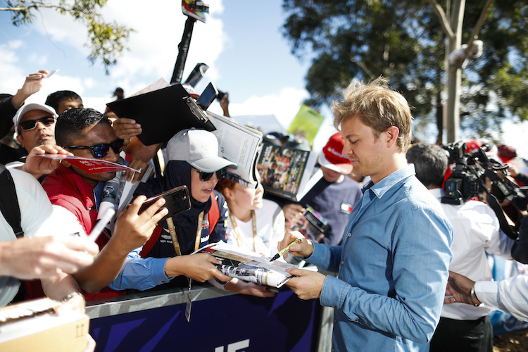 Nico Rosberg: «Lewis Hamilton hätte den Sieg verdient»
