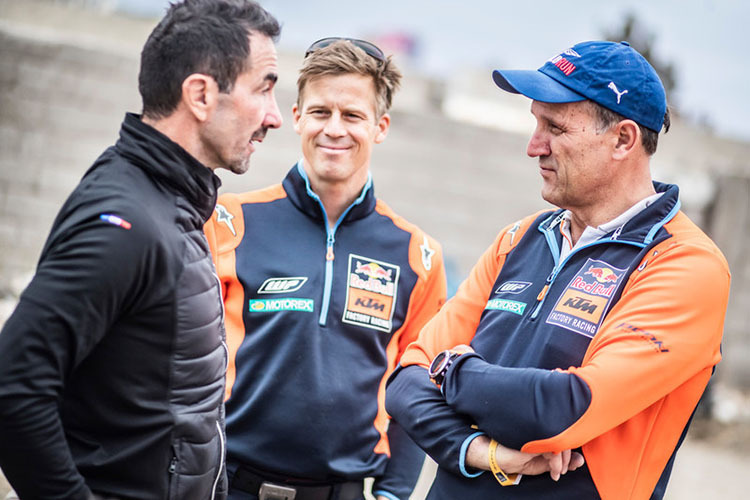 Heinz Kinigadner (re.) mit Luc Alphand und KTM-Doc Michael Krifter