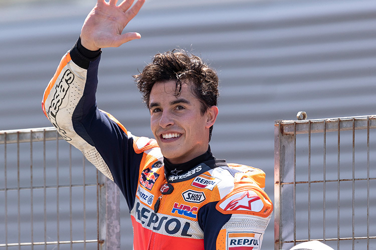 Marc Márquez jubelt nach dem Sieg in Jerez