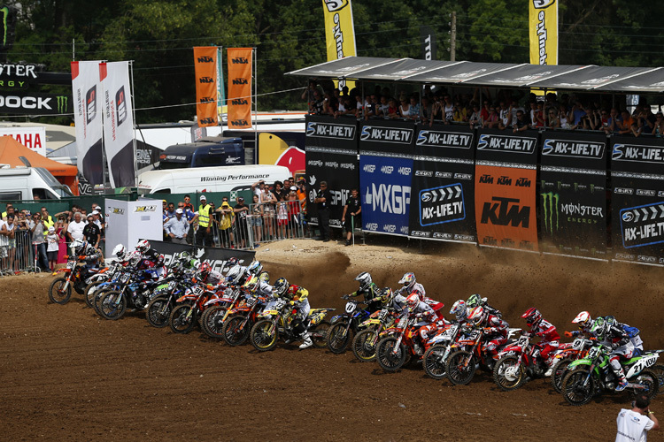 MX1-Start in Maggiora: Im zweiten Lauf tauchte Clément Desalle ab