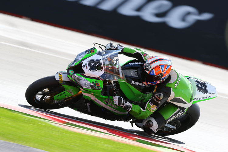 Mark Aitchison in Silverstone auf der Pedercini-Kawasaki