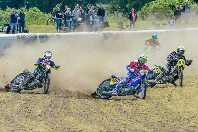 Guter Start für Stephan Katt (42) in Osnabrück vor Paul Cooper (11) und Dave Meijerink (63)