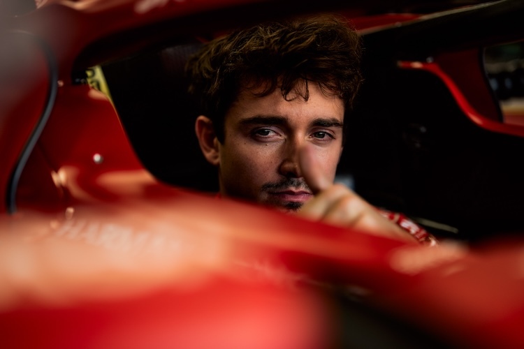 Charles Leclerc weiss, dass er sich ganz auf sich konzentrieren muss, wenn er sich im nächsten Jahr gegen seinen neuen Teamkollegen Lewis Hamilton behaupten will