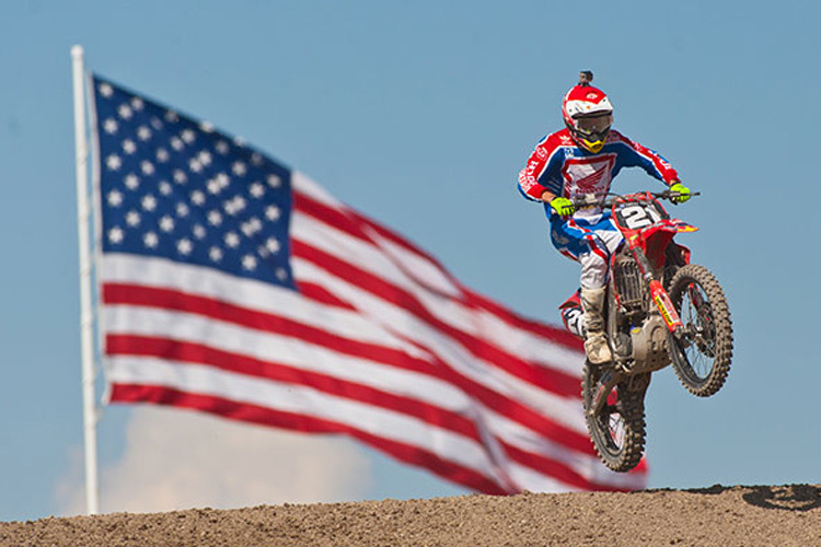 Cole Seely wird 2015 in die 450er Klasse aufsteigen und neben Trey Canard im Honda Werksteam starten 