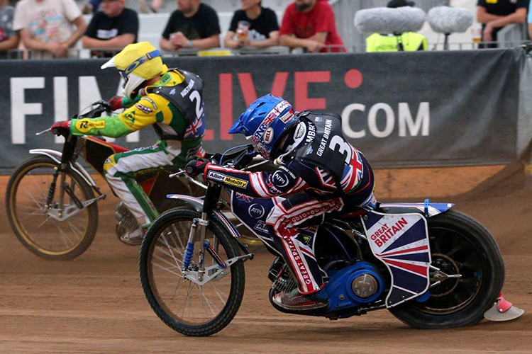 Robert Lambert (Blau) und Max Fricke sind die ersten beiden Nachrücker