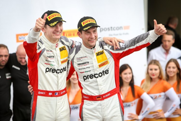 Mathieu Jaminet (li.) und Robert Renauer sind die Champions im ADAC GT Masters