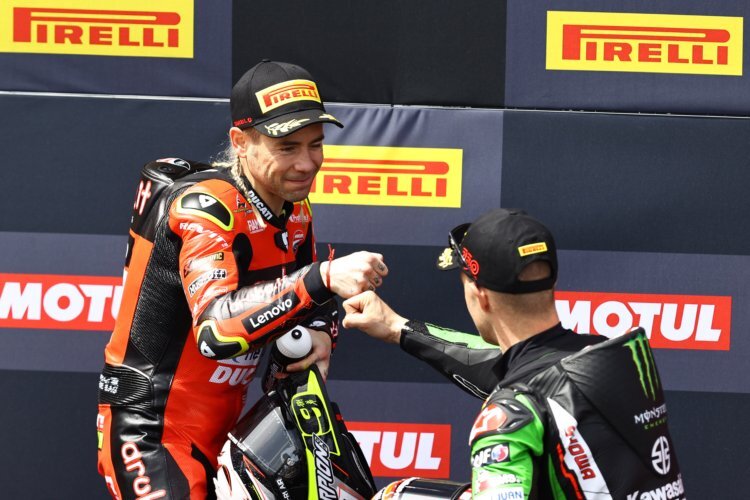 Sieger Alvaro Bautista und Jonathan Rea: Faire Gegner