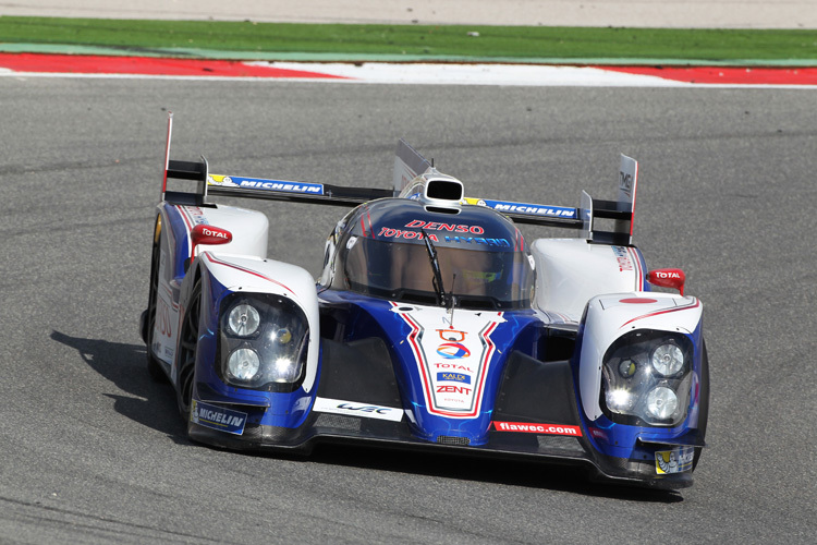 Der neue Toyota beim Test in Portugal