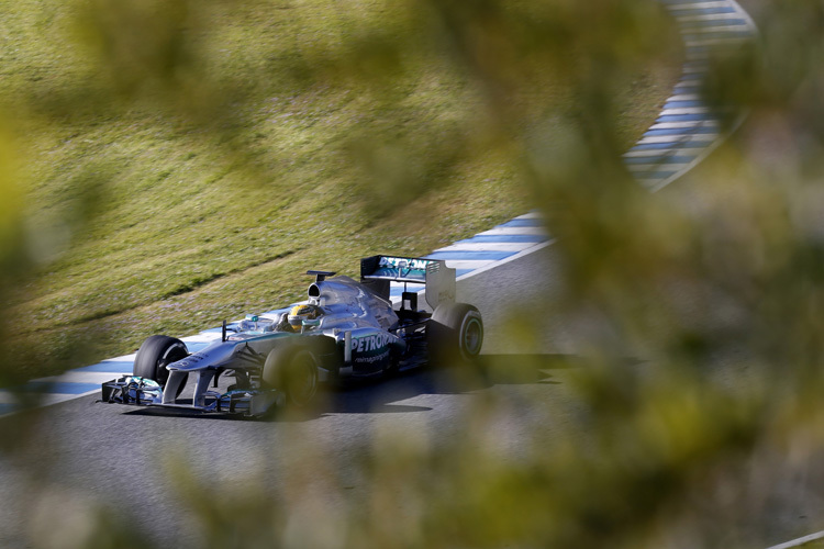 Fleissiges Gespann: Hamilton drehte beim Jerez-Test am Freitag im Mercedes F1 W04 145 Runden