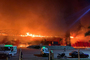Das Feuer brach gegen 23 Uhr Ortszeit aus