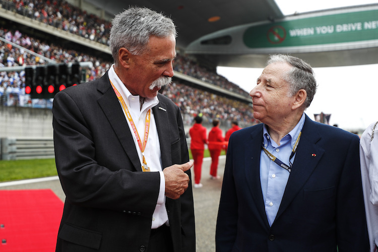 Formel-1-CEO Chase Carey (links) und FIA-Chef Jean Todt 2019 in Shanghai