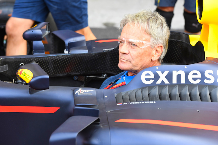 Marc Surer im Formel-1-Renner von Max Verstappen