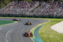 Fernando Alonso, Nico Hülkenberg und Esteban Ocon sorgten in den letzten Runden für Unterhaltung