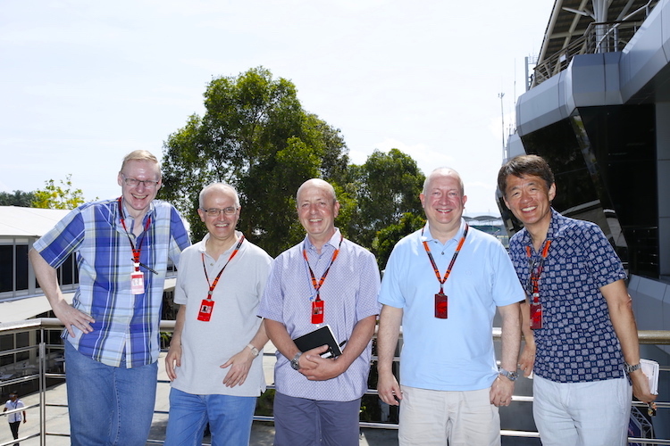 Einige Journalistenkollegen in Sepang 2015, von links: Mathias Brunner, Luis Vasconcelos, Eric Silberman, Tony Dodgins, Kunio Shibata